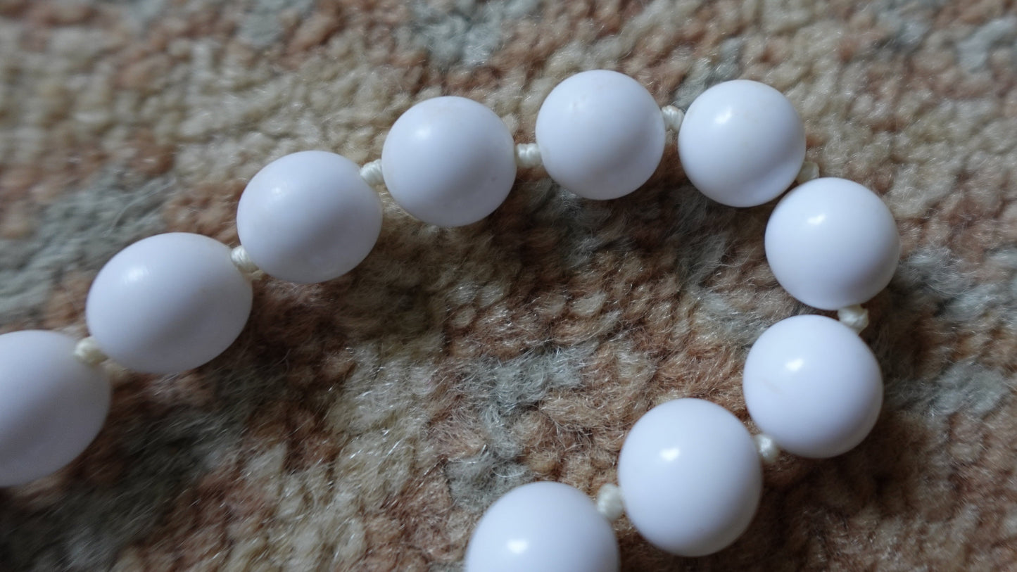 Vintage Round Bead Choker