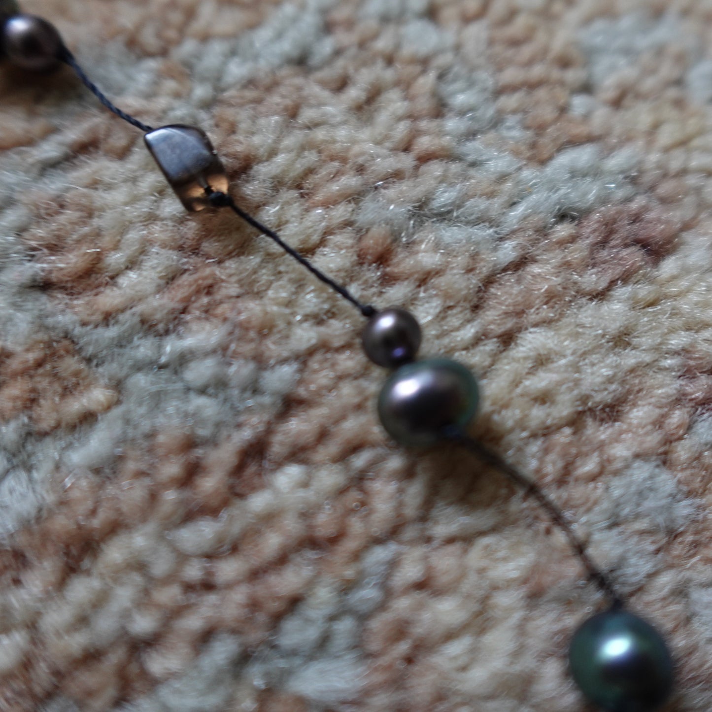 Geometric Black Pearl Choker